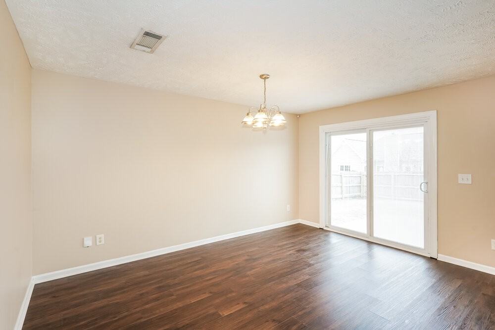 4010 Sequoia Trl - Photo 6 of 17
