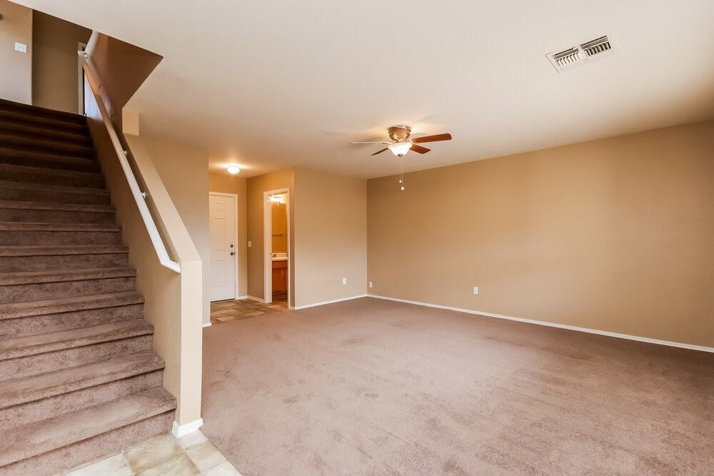 2292 E Peach Tree Dr - Photo 2 of 13