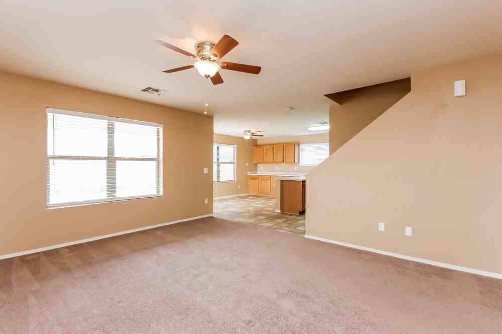 2292 E Peach Tree Dr - Photo 3 of 13