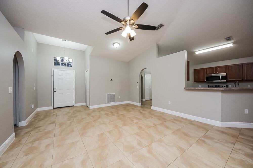 457 Regal Downs Cir - Photo 4 of 16