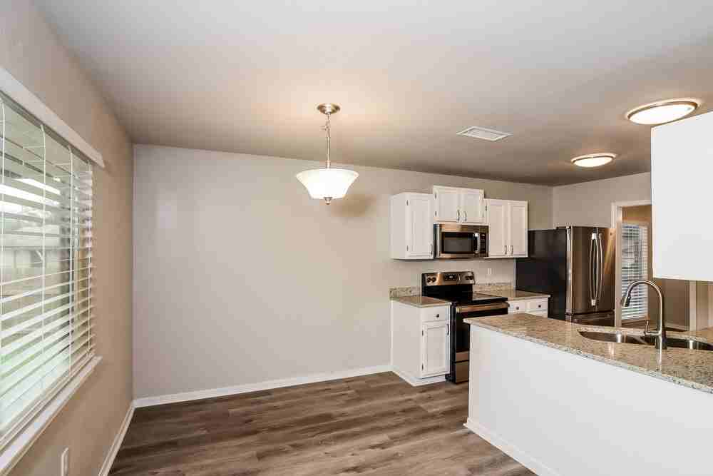 9478 Greens Pt - Photo 7 of 16