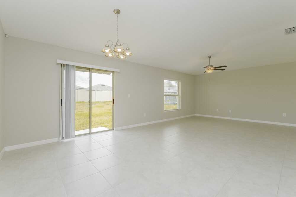 11515 Sage Canyon Dr - Photo 5 of 16