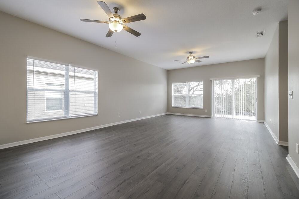 20946 Oldenburg Loop - Photo 3 of 16