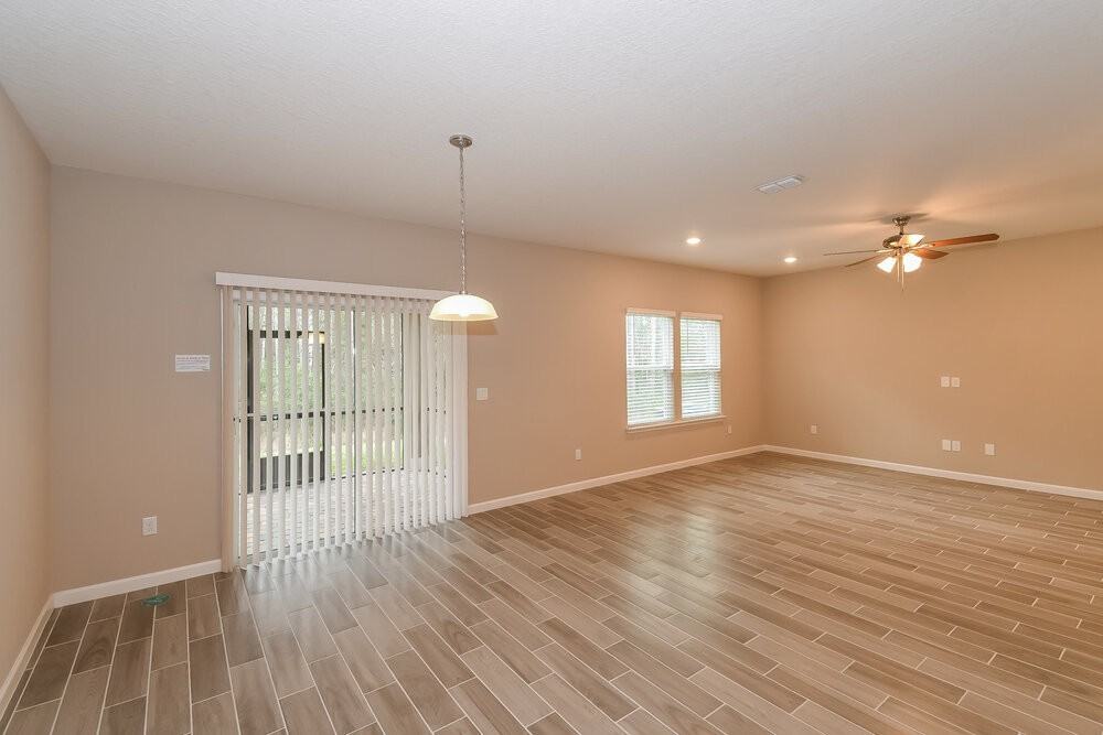 10405 Pavnes Creek Dr - Photo 5 of 16