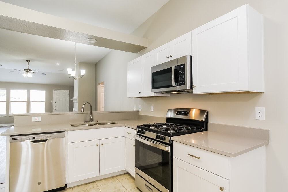 31142 N Head Dr - Photo 7 of 16