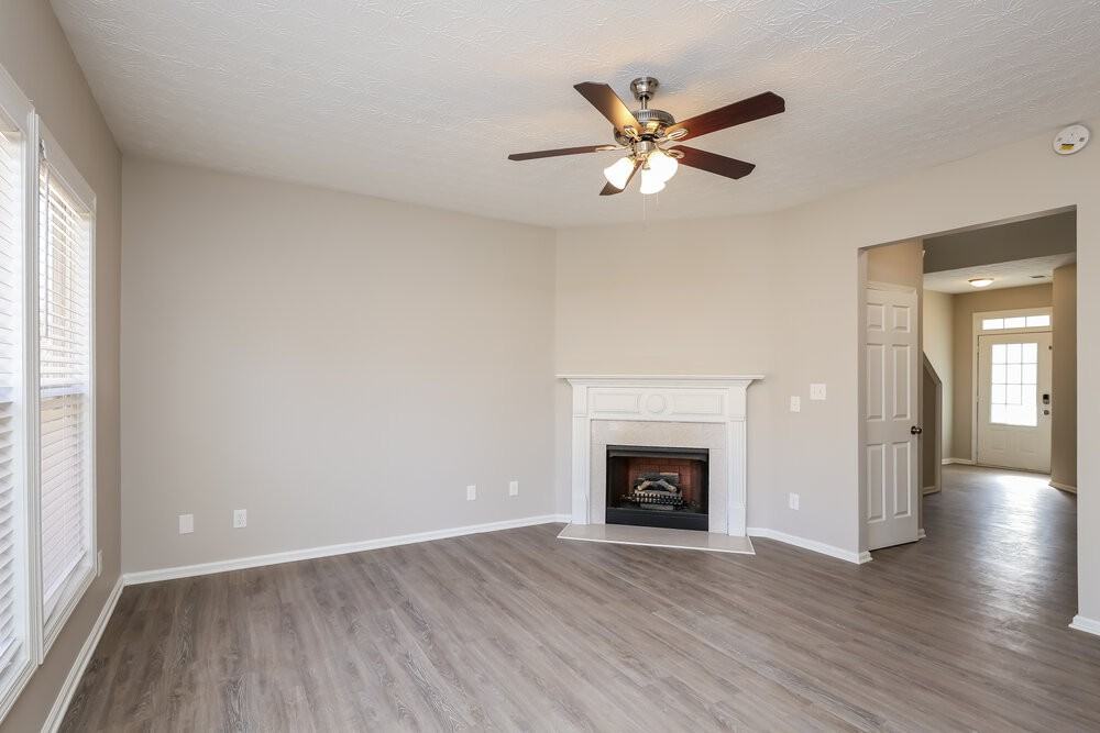 205 Cool Weather Dr - Photo 4 of 17