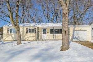 featured image of 1135 Penhurst Dr