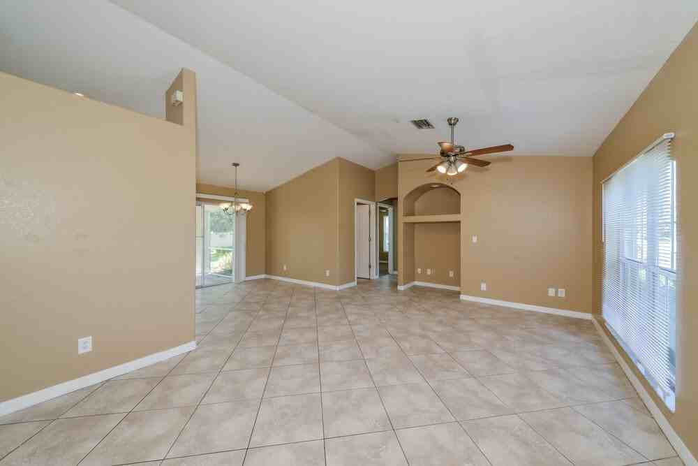 4643 Mermell Cir - Photo 5 of 16