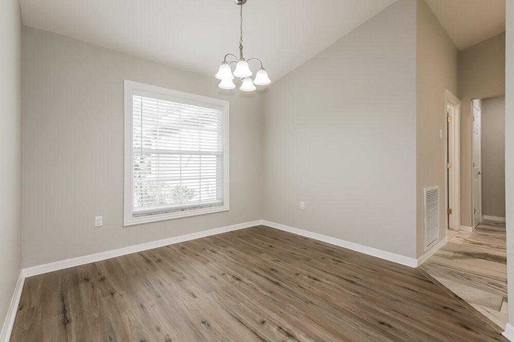 155 Winston Manor Cir - Photo 5 of 16