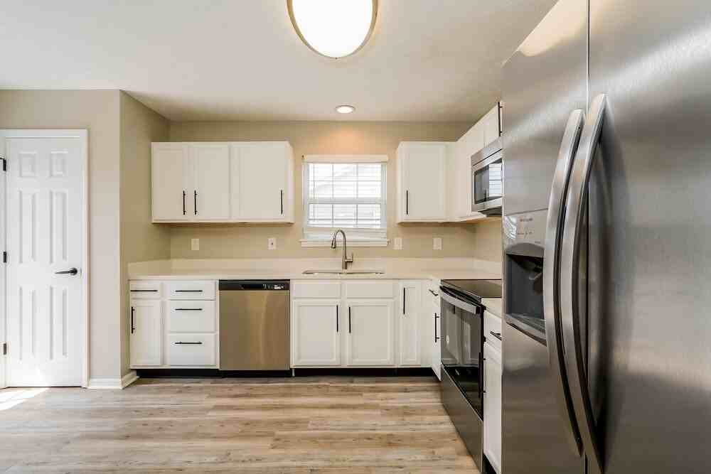 233 Sweetheart Ct - Photo 6 of 16