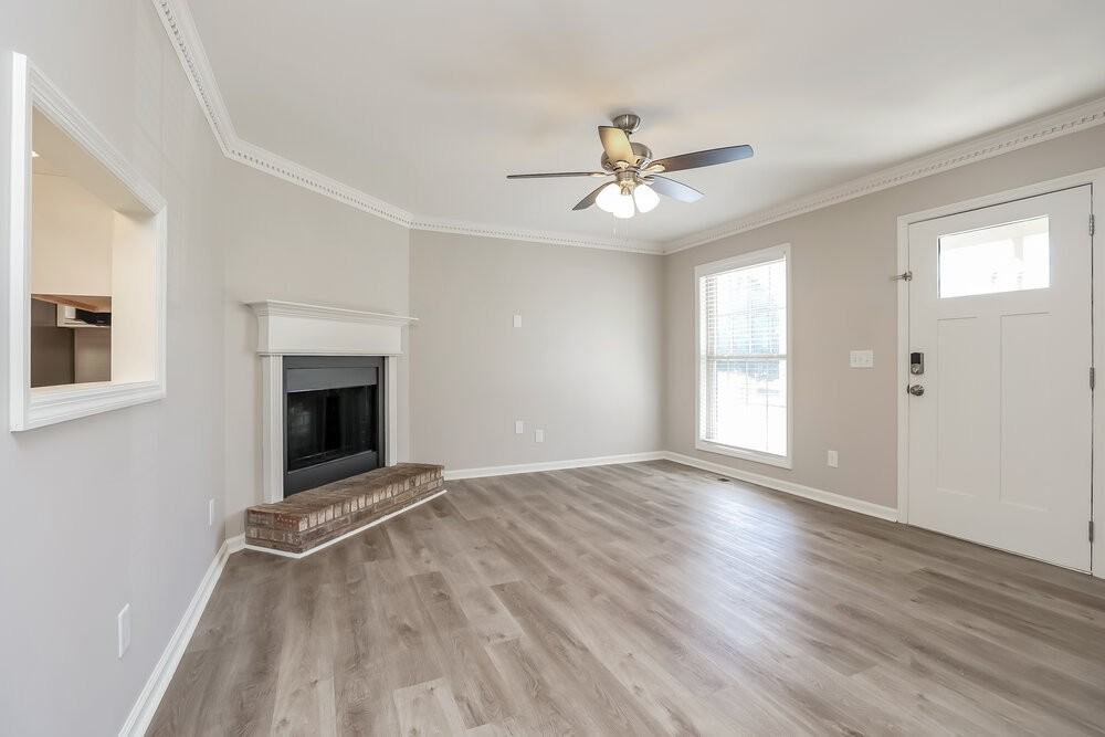 2025 Skyline Dr - Photo 4 of 17