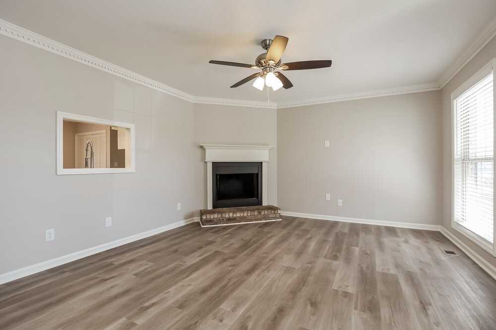 2025 Skyline Dr - Photo 5 of 17