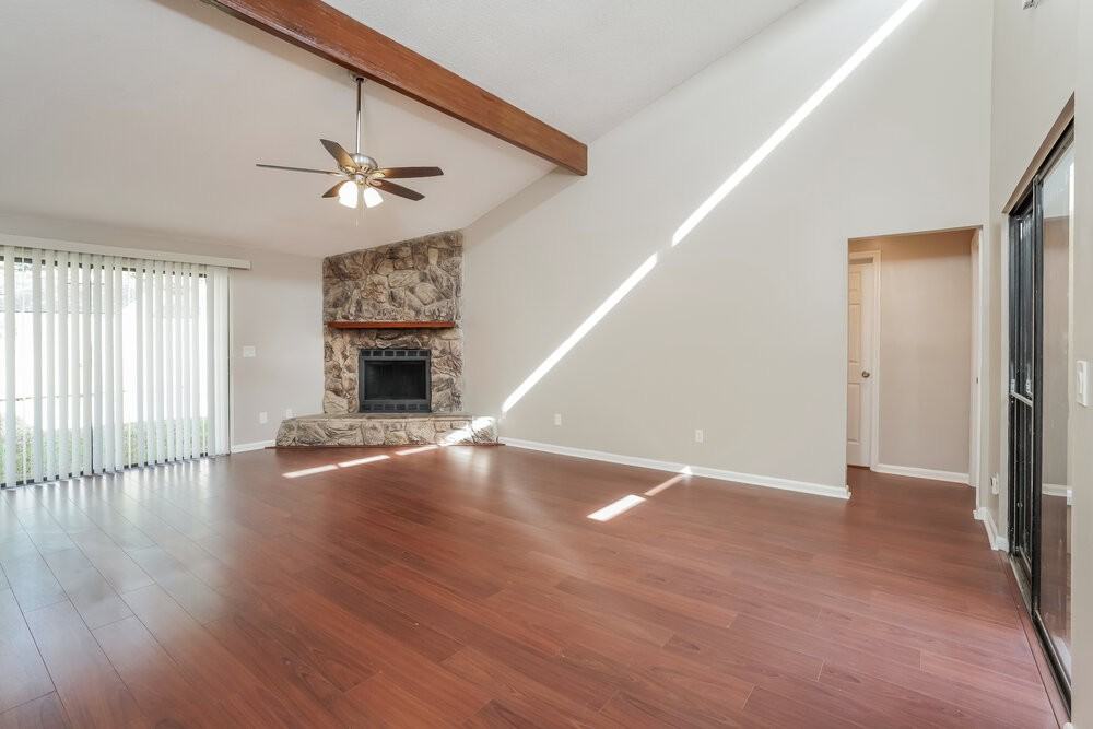 8112 Coralberry Ln - Photo 4 of 16