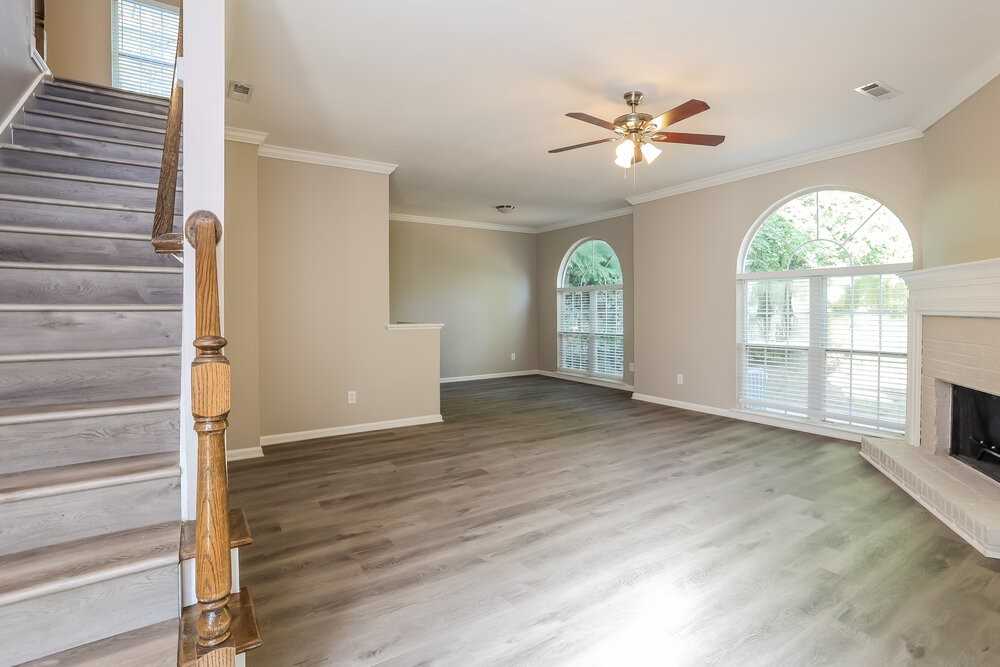 724 S Fairfield Dr - Photo 6 of 17