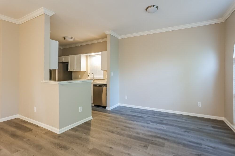 724 S Fairfield Dr - Photo 7 of 17