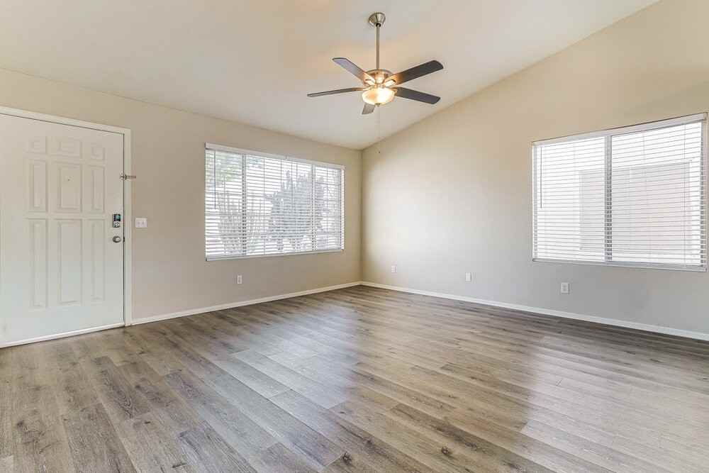 463 E Harrison St - Photo 3 of 16