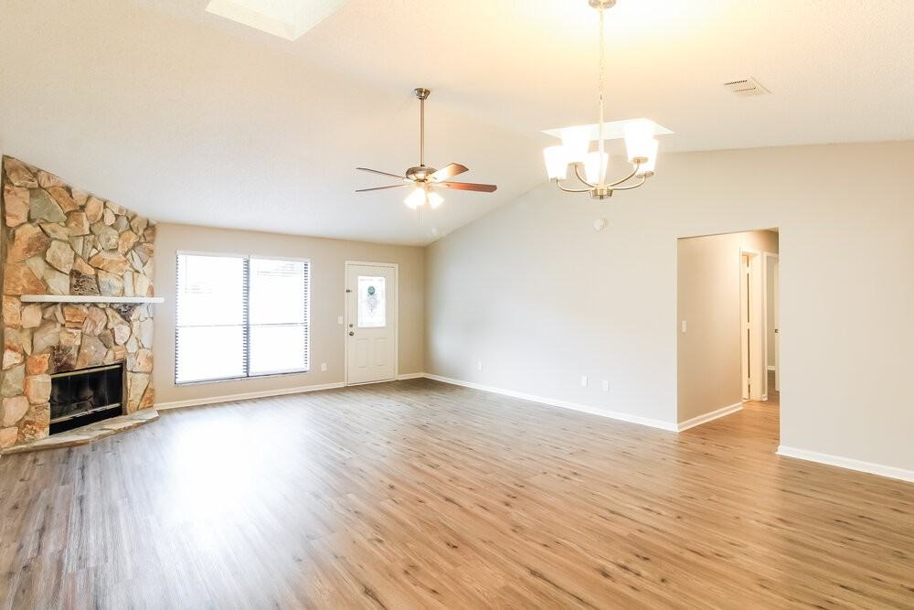 1961 Acorn Run E - Photo 6 of 21