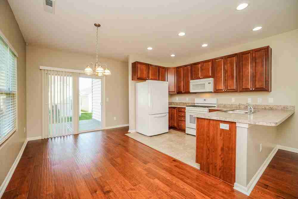 4001 Blue Mountain Cir - Photo 5 of 16