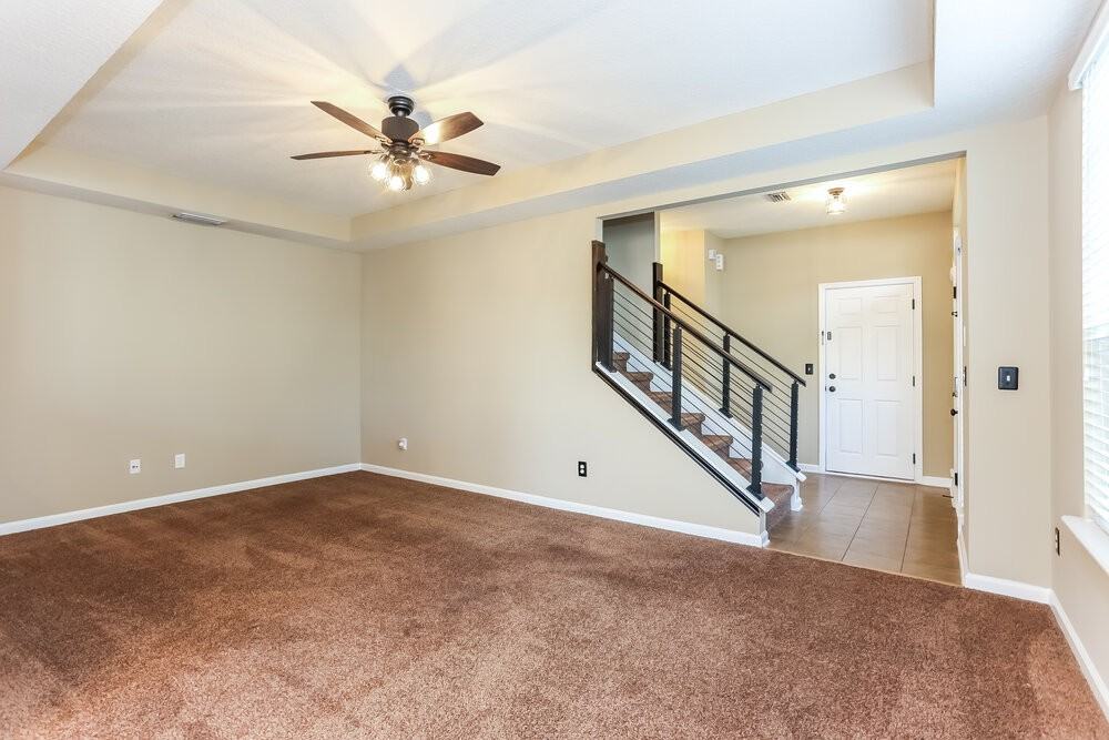 543 Ryker Way - Photo 5 of 17