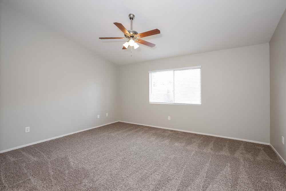 206 Honey Locust Dr - Photo 7 of 16