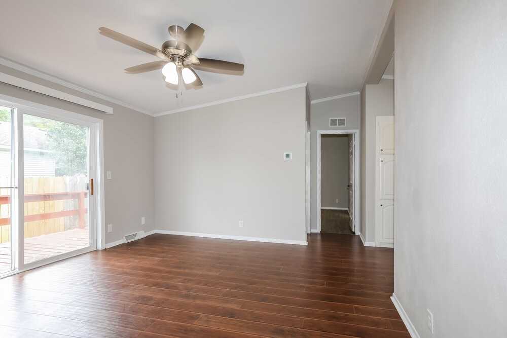 21039 Sweet Blossom Ln - Photo 3 of 16