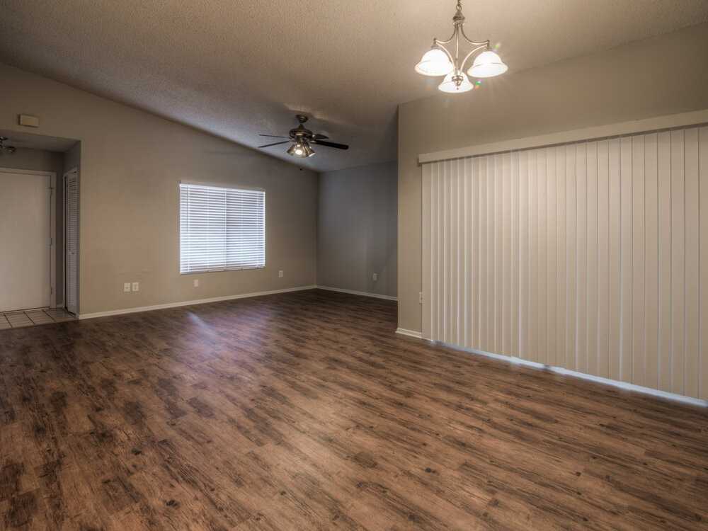 7934 Winter Song Dr - Photo 4 of 15