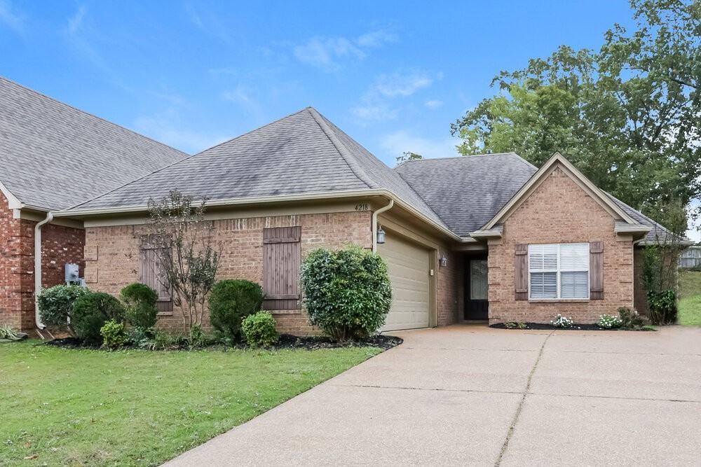 4218 Markston Dr - Photo 3 of 17