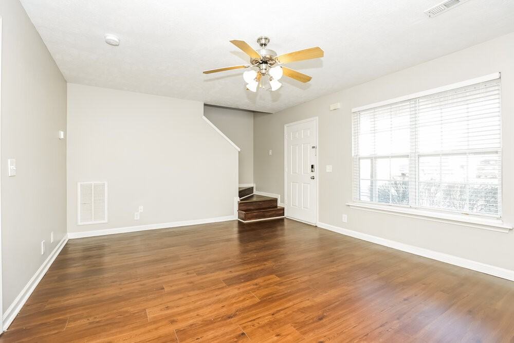 1333 Tonya Dr - Photo 4 of 17