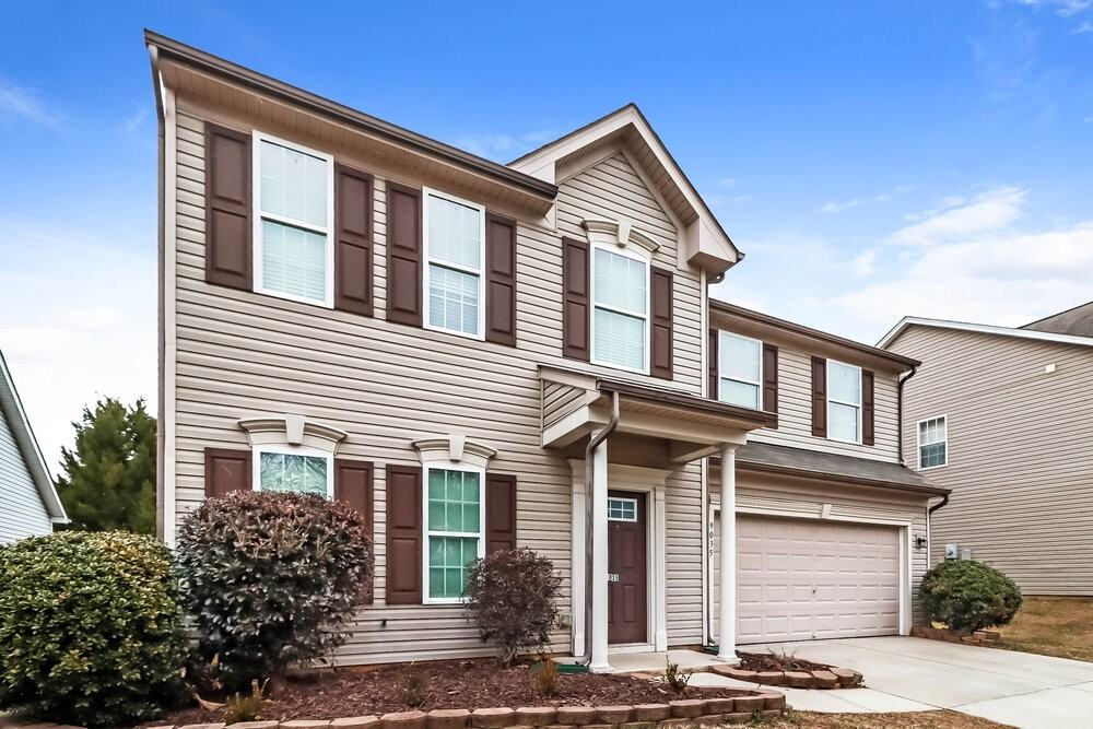 9035 Goldfields Dr - Photo 5 of 17