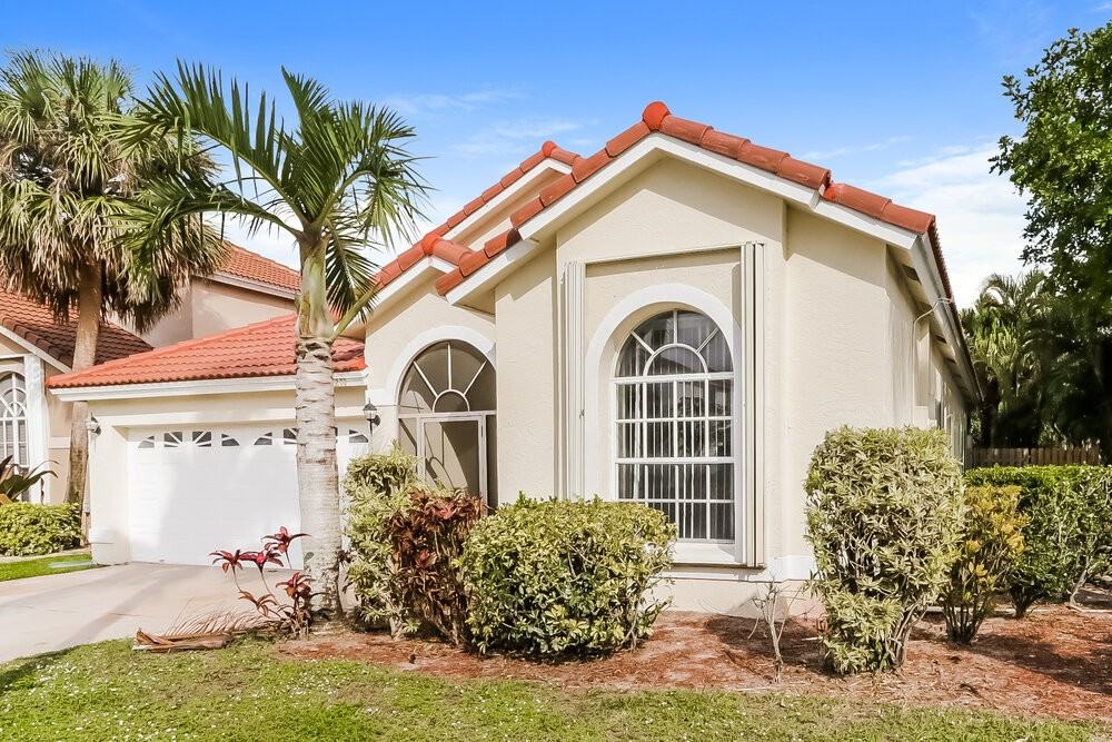 7320 Winder Ct - Photo 4 of 16