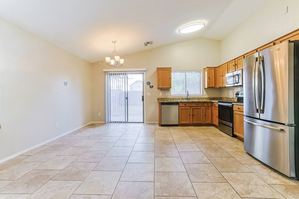 9641 E Baltimore St - Photo 7 of 16