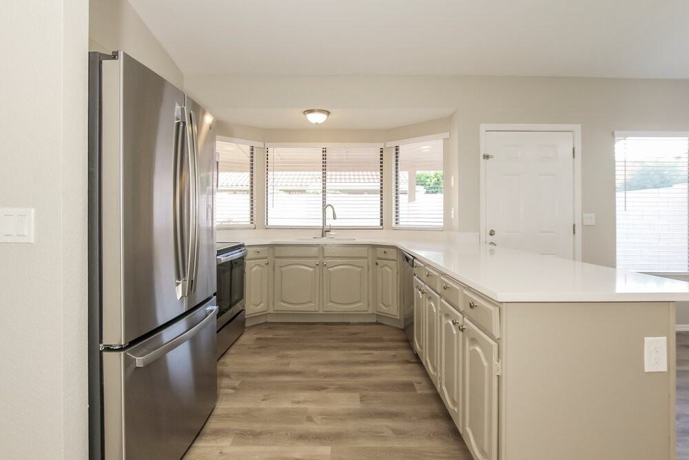 11205 W Sunflower Pl - Photo 7 of 16