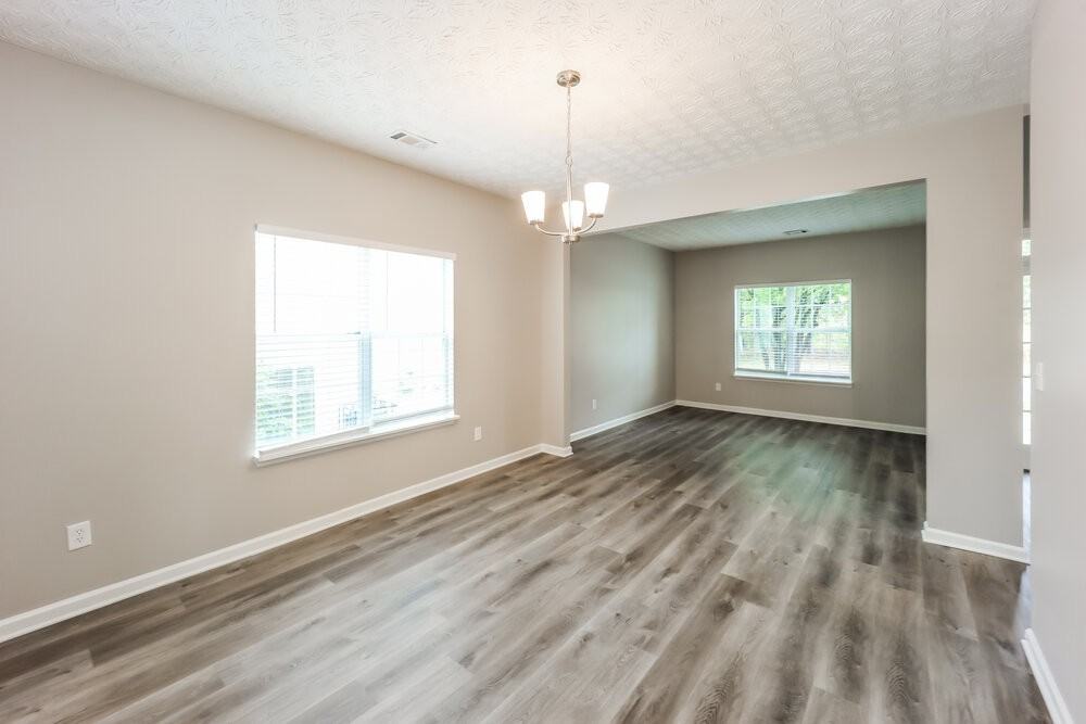 3505 Creekview Dr - Photo 6 of 17