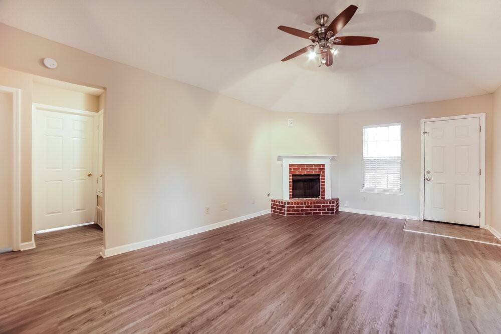 6481 Shadow Cross Ln - Photo 4 of 16