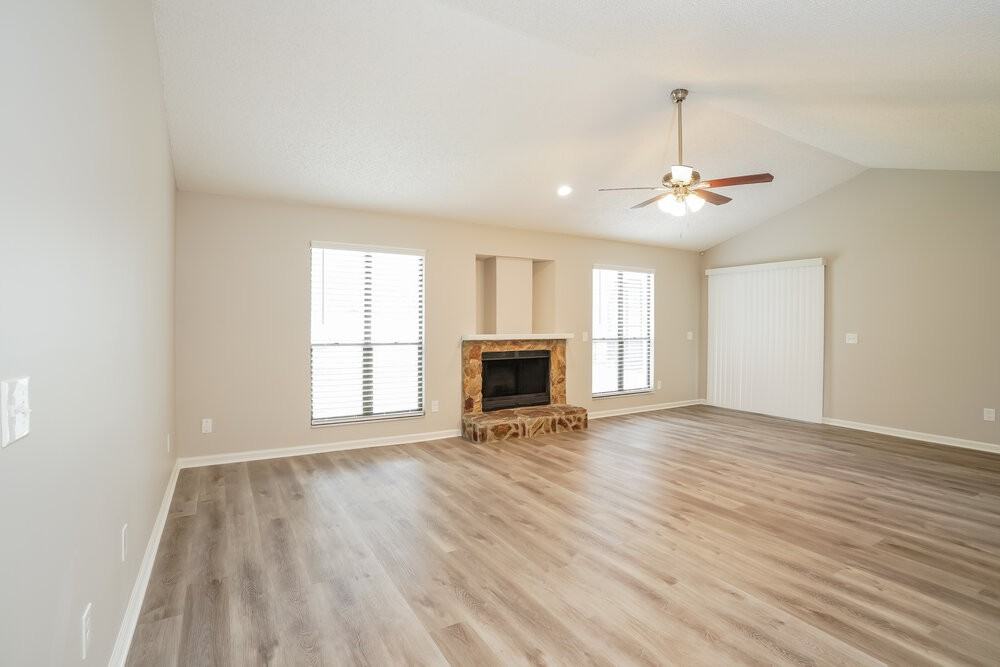 2243 Felucca Dr - Photo 4 of 16