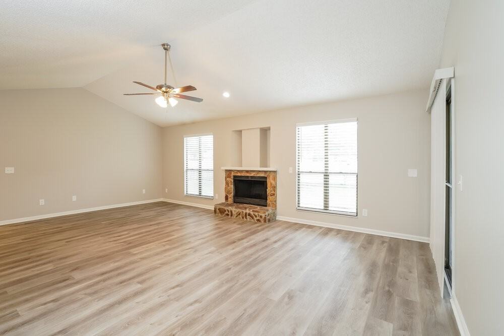 2243 Felucca Dr - Photo 6 of 16