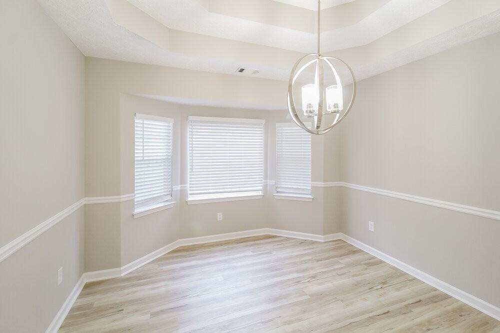 215 Woodland Ridge Cir - Photo 6 of 17