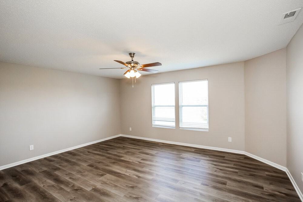 2871 Wolfgang Way - Photo 7 of 17