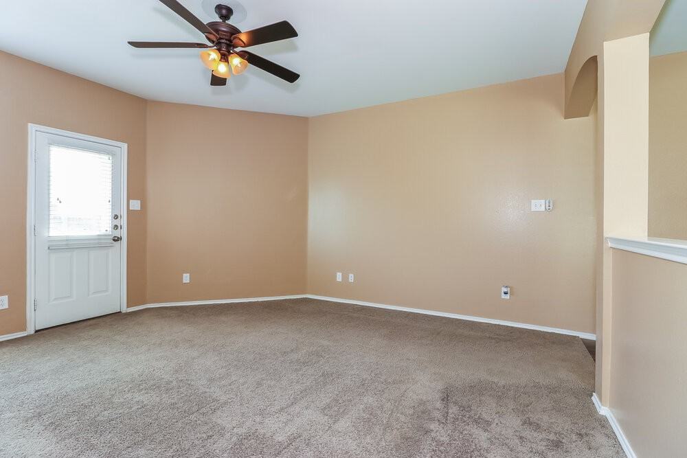 3245 Westland Ave - Photo 3 of 21