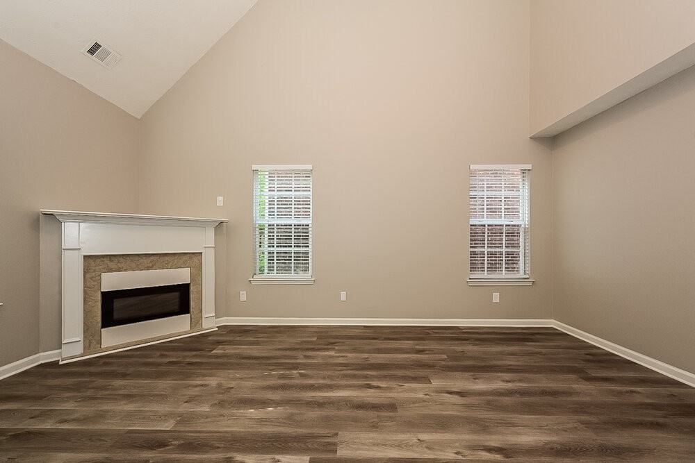 2530 Walter Way - Photo 5 of 17