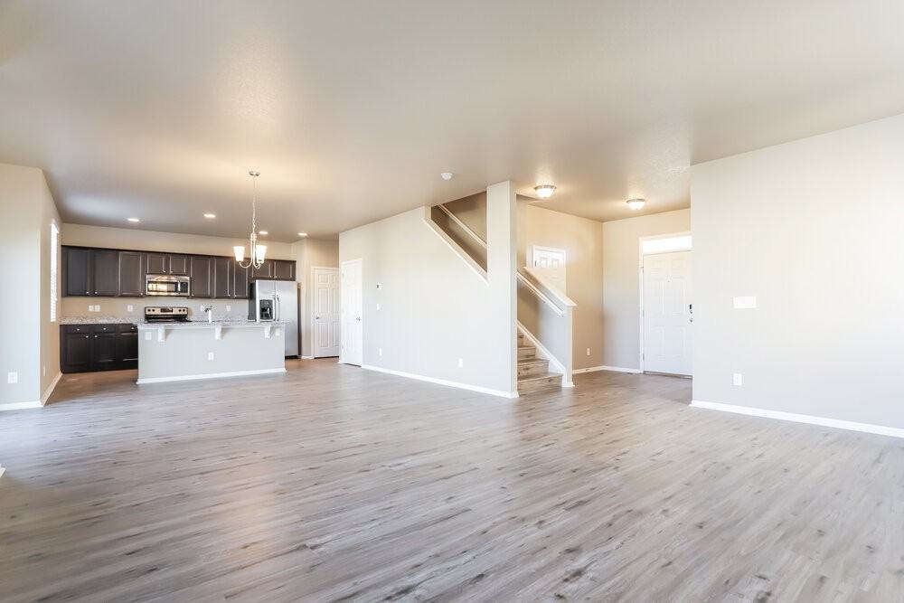 5772 Echo Park Cir - Photo 7 of 18