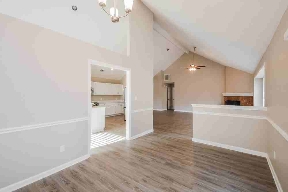 189 Eagle Way - Photo 6 of 16