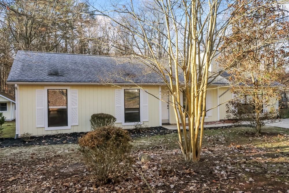 8428 Rittenhouse Cir - Photo 3 of 16