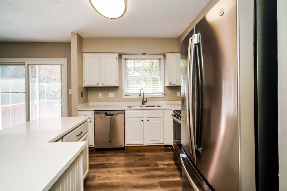 532 Hunters Trl - Photo 6 of 16