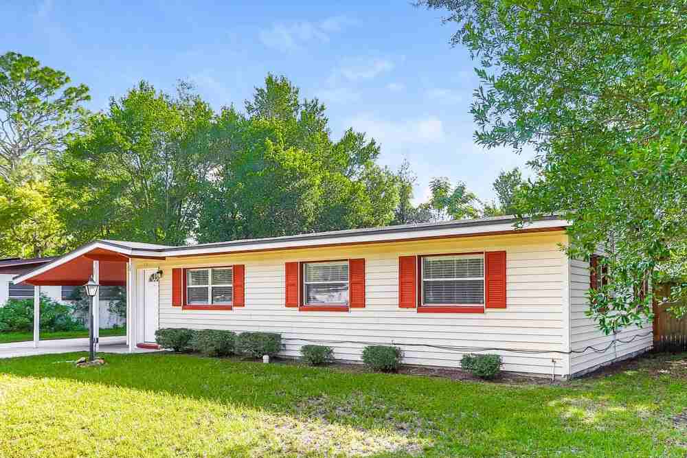 5725 Fiat Ln - Photo 4 of 16