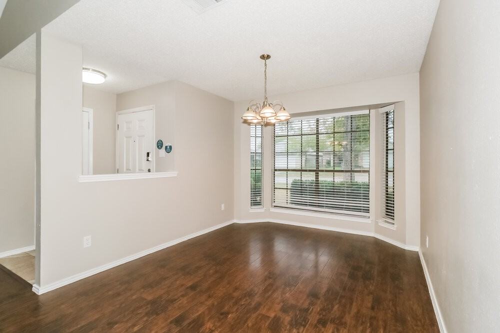 606 Clearwater Trl - Photo 5 of 16