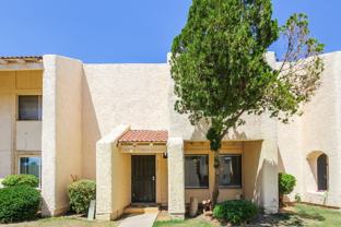 4325 W Solano Dr N - Photo 1 of 1