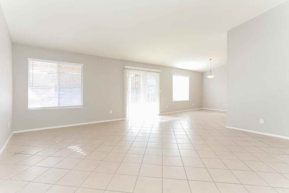 3177 W Avenida Isabel - Photo 3 of 16
