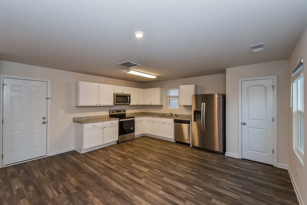 397 Jada Ln - Photo 6 of 15