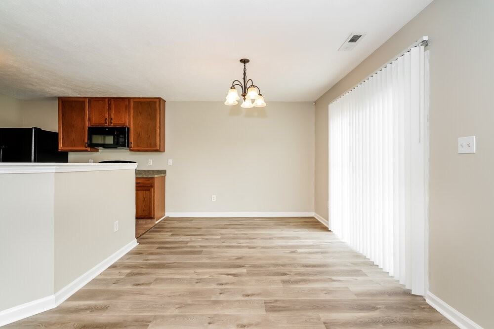 7329 Kimble Dr - Photo 6 of 28